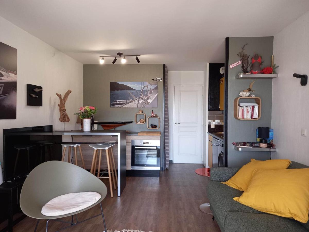 Magnifique Rez De Jardin & Piscine & Bord De Mer Apartment Six-Fours-les-Plages Luaran gambar